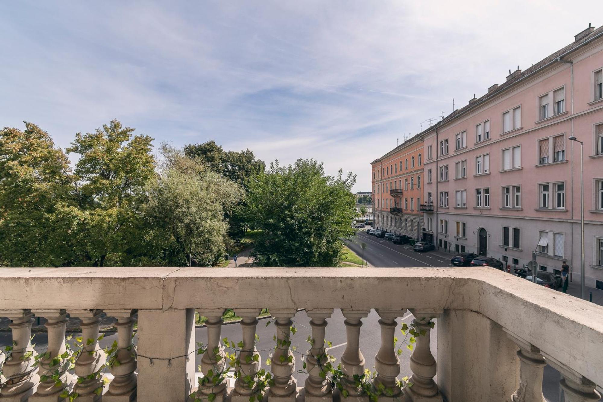 Danube Terrace Boutique Residence With Private Sauna Budapest Extérieur photo